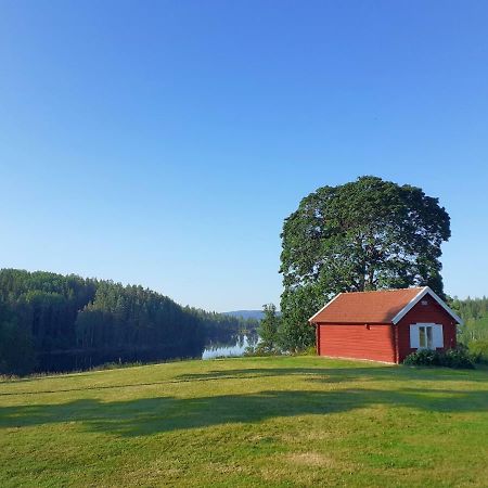 Villa Gladtjaern Smedjebacken Buitenkant foto
