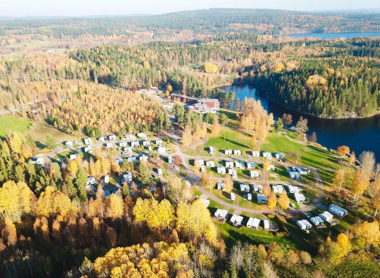 Villa Gladtjaern Smedjebacken Buitenkant foto