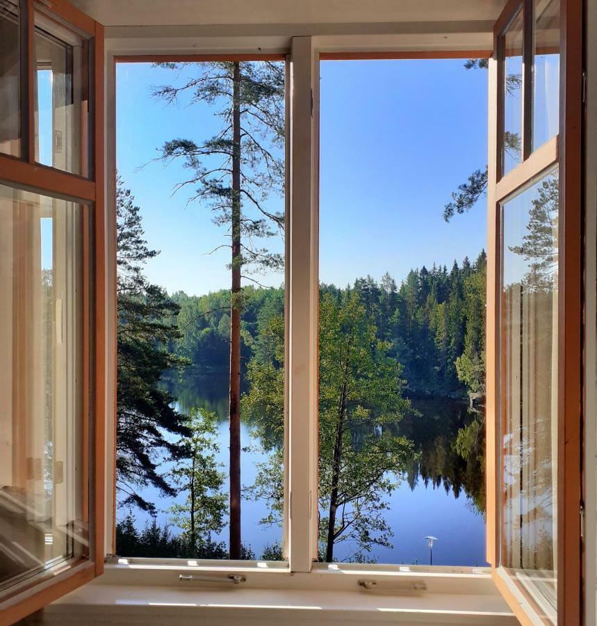 Villa Gladtjaern Smedjebacken Buitenkant foto